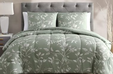 Macy’s 3 Piece Bed in a Bag Set Only $19.99 (Reg. $80)! All Sizes!